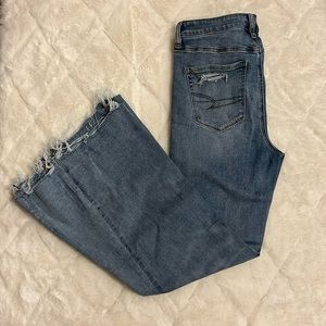 american eagle flare jeans (SHORT INSEAM)